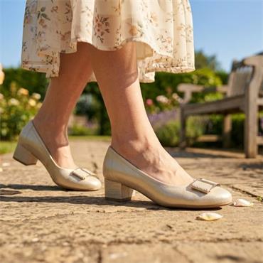 BIOECO 5632 1097 HEELED SHOE - LTGOLD